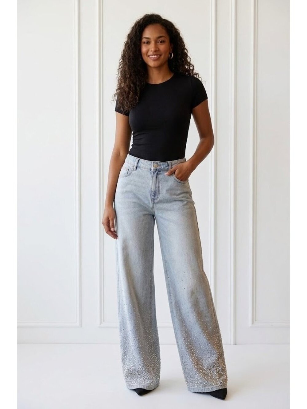 NWT Alice + Olivia Amazing Baggy in Rockstar Blue Rhinestone Wide Leg Jeans 32